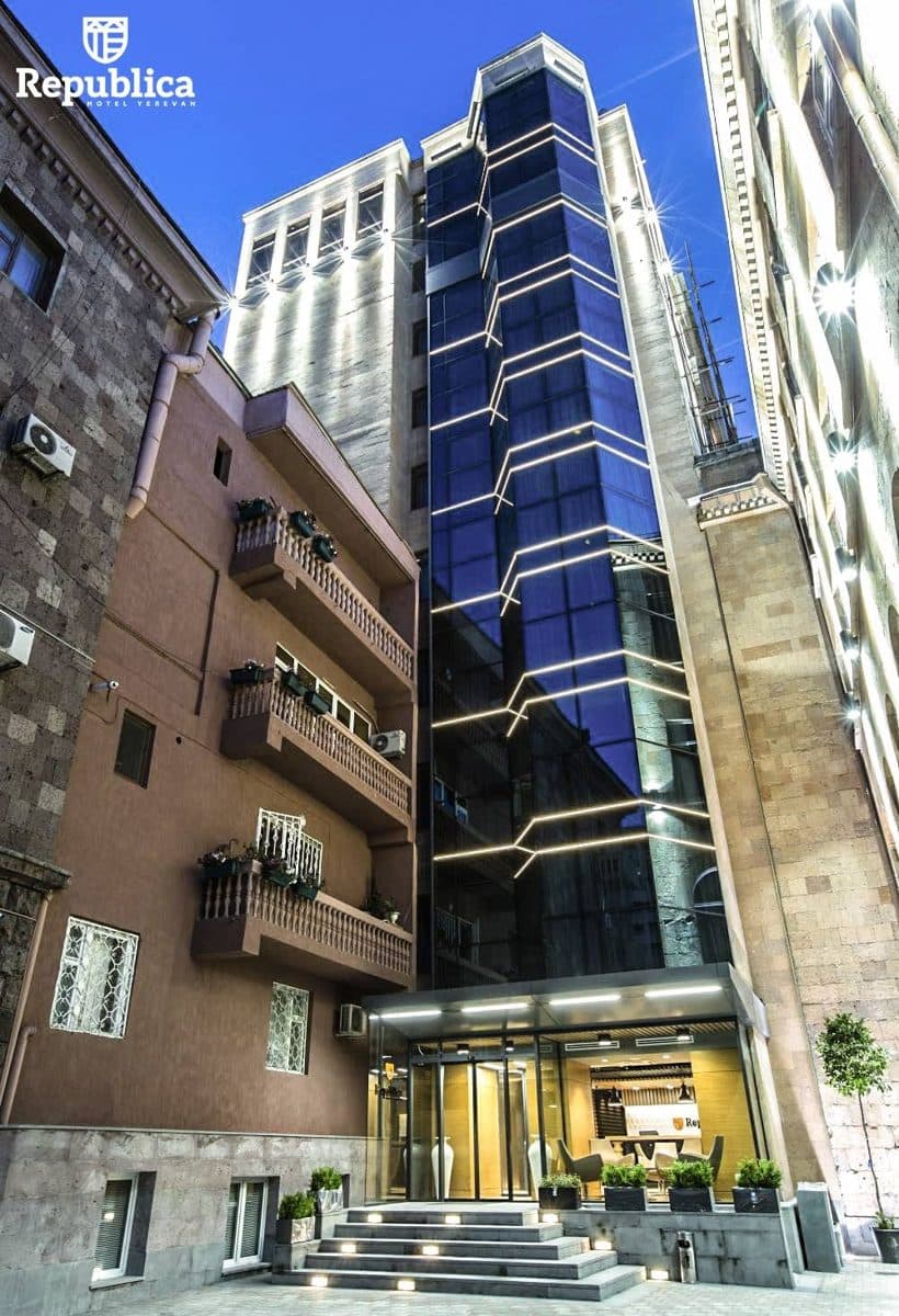 Republica Hotel Yerevan exterior